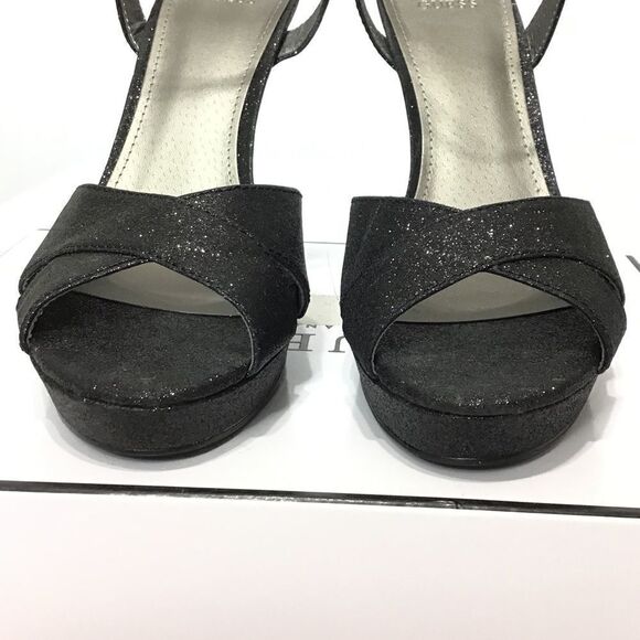 GUESS Los Angeles Jordie Platform Heel Sandal Sz 9 - Picture 9 of 9